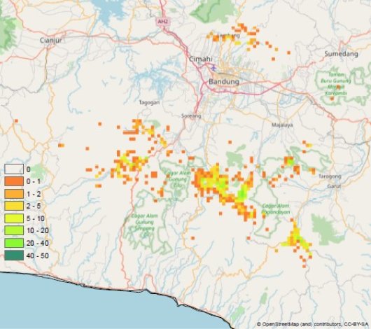 Figure 2: Current cropland area (in hectare per pixel; one pixel measures approx. 85 ha) suitable for seed potato production near Bandung. Suitable if: Elevation > 1200 m and slope < 2%. Figure 2: Current cropland area (in hectare per pixel; one pixel measures approx. 85 ha) suitable for seed potato production near Bandung. Suitable if: Elevation > 1200 m and slope < 2%.